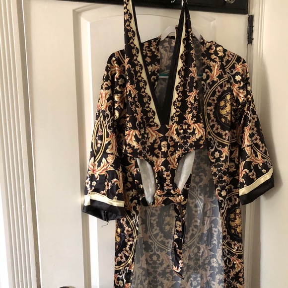 Swim wear - Picture 1 of 1